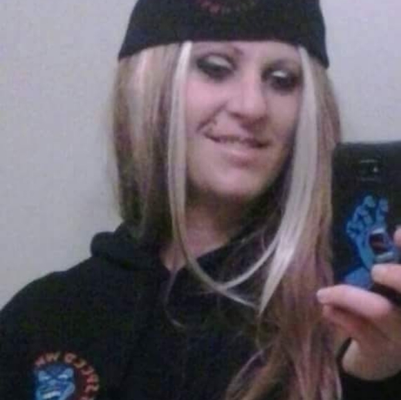 Meet your Posher, Crystal - Picture 8 of 16